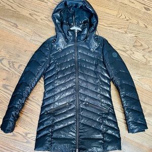Armani Jeans Black Sheen Hooded Puffer Jacket w/ Chevron Pattern—Women’s Size 6